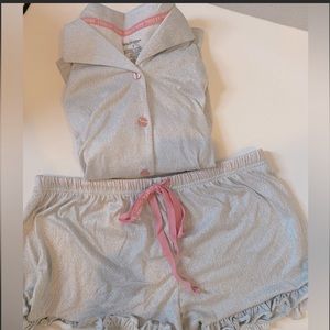 Thalia Sodi pajama set